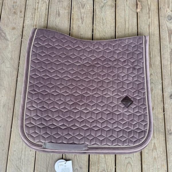 Dressyrschabrak Kentucky Velvet Purple