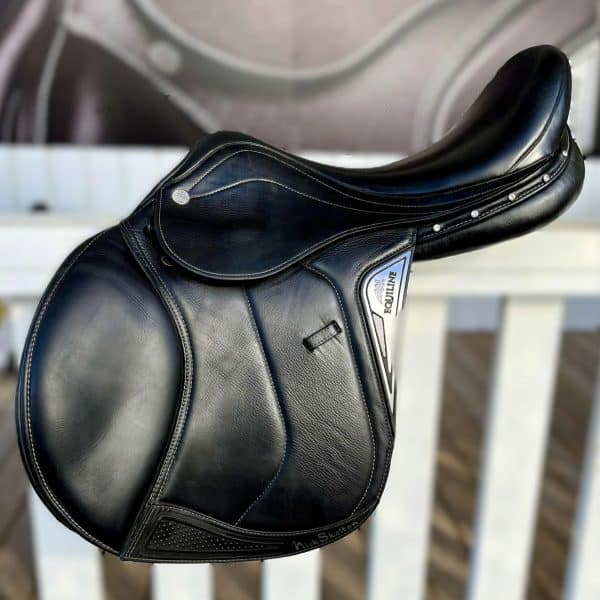 Equiline Nick Skelton 16"