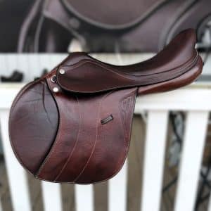 Equiline E4 17”